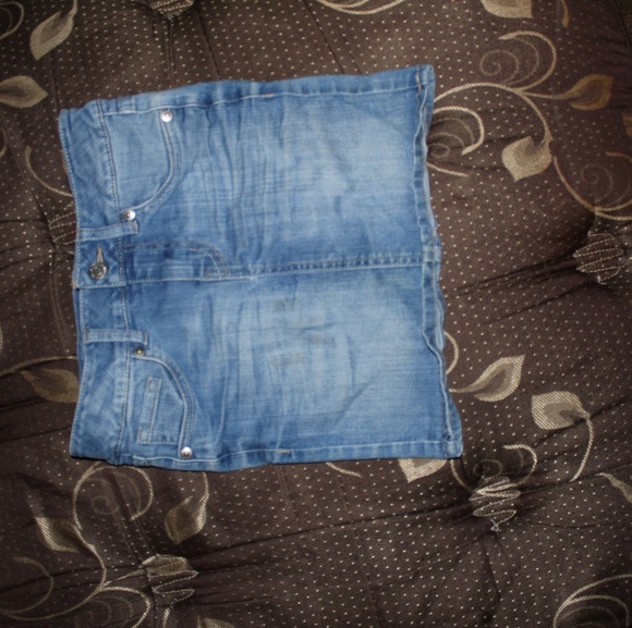 Girls skirt - Picture 1 of 2